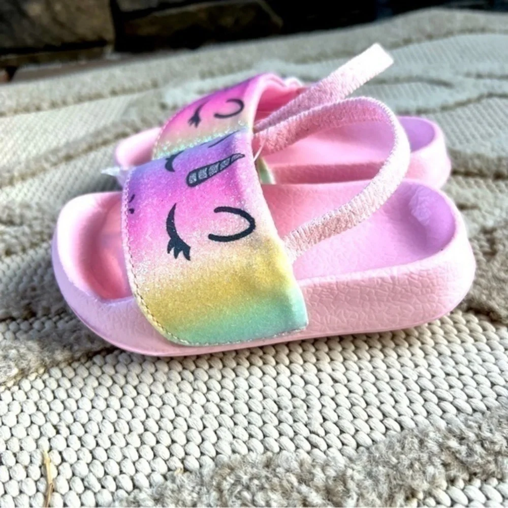 💚 NWT! Toddler size 4/5 unicorn sandals